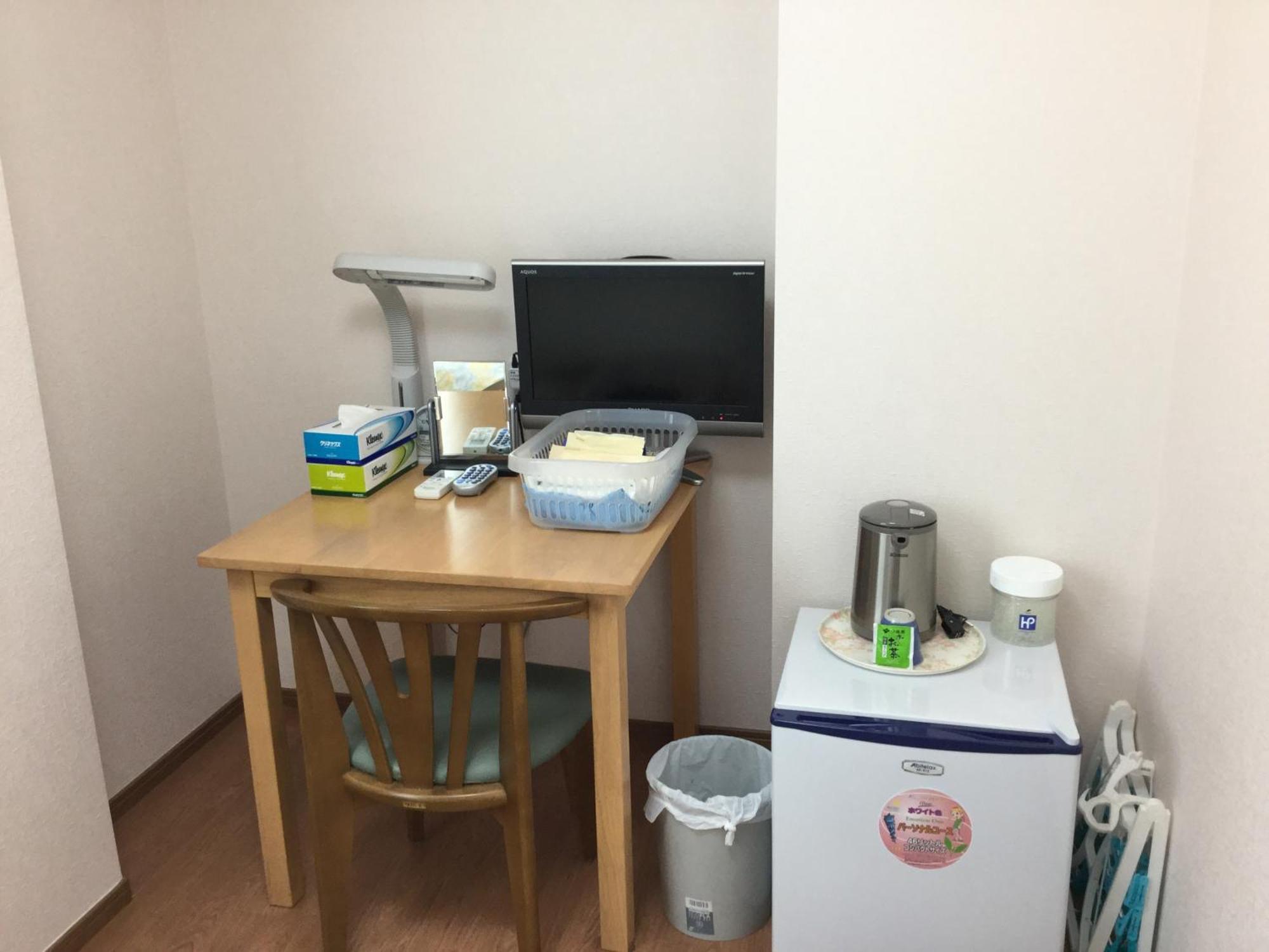Business Inn Grandeur Fuchu Ruang foto